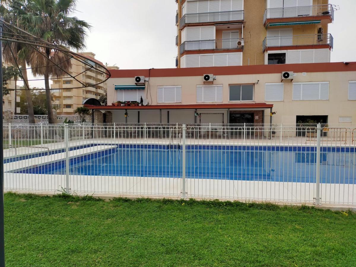 Benalmadena ,Apartamento-Estudio Primera Linea De Playa Экстерьер фото