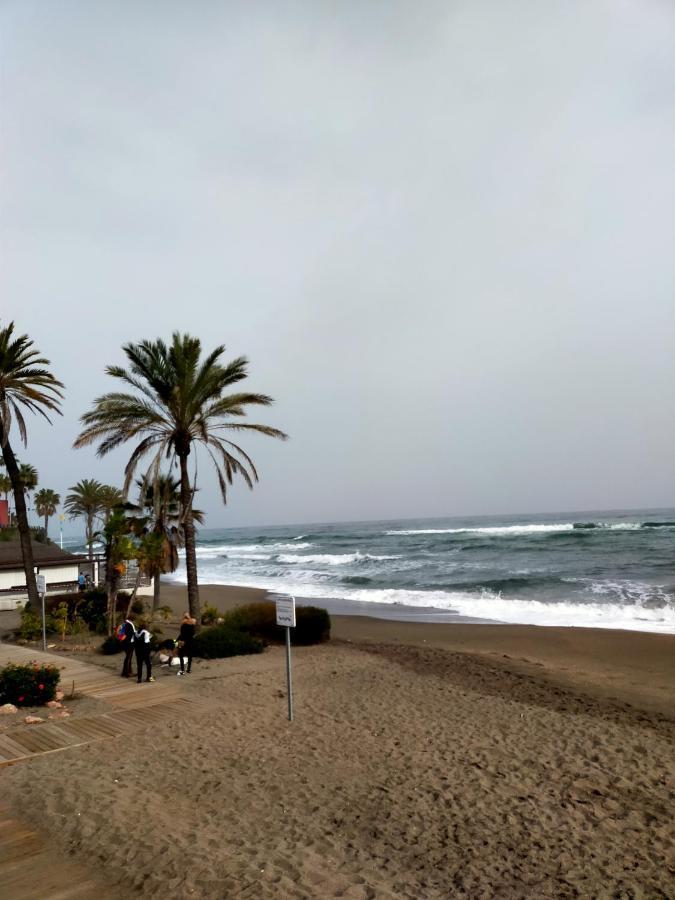 Benalmadena ,Apartamento-Estudio Primera Linea De Playa Экстерьер фото