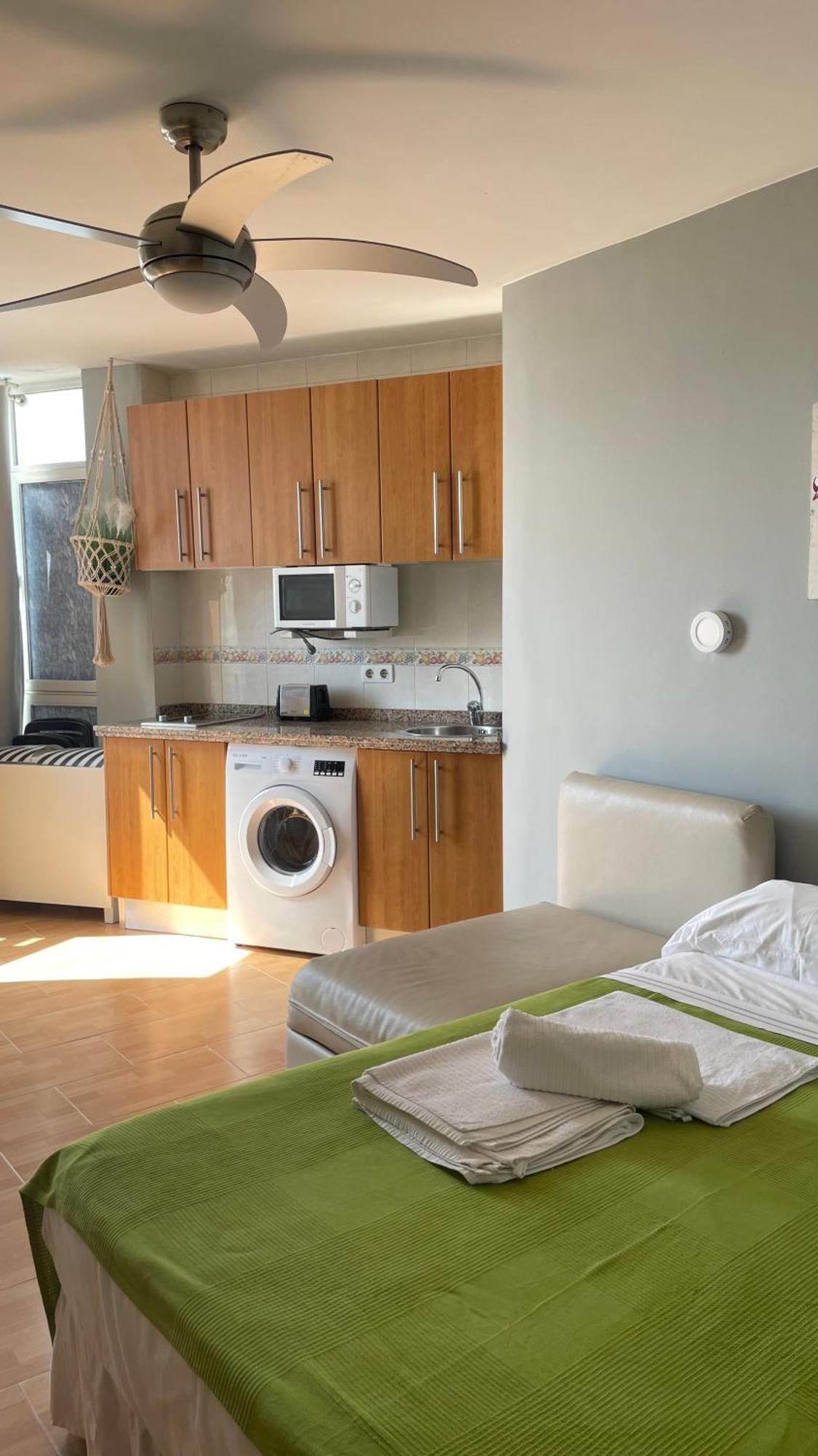 Benalmadena ,Apartamento-Estudio Primera Linea De Playa Экстерьер фото