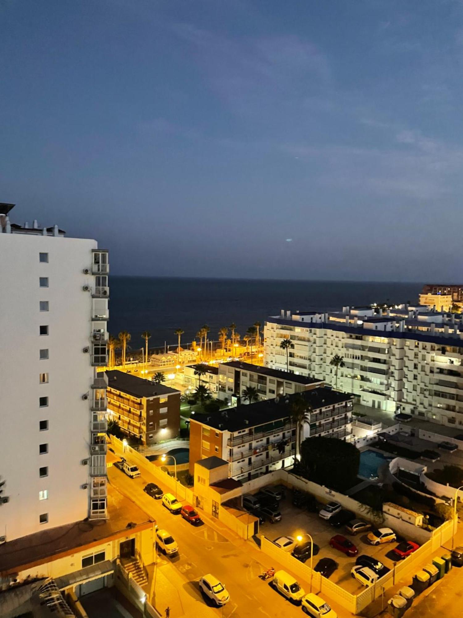 Benalmadena ,Apartamento-Estudio Primera Linea De Playa Экстерьер фото