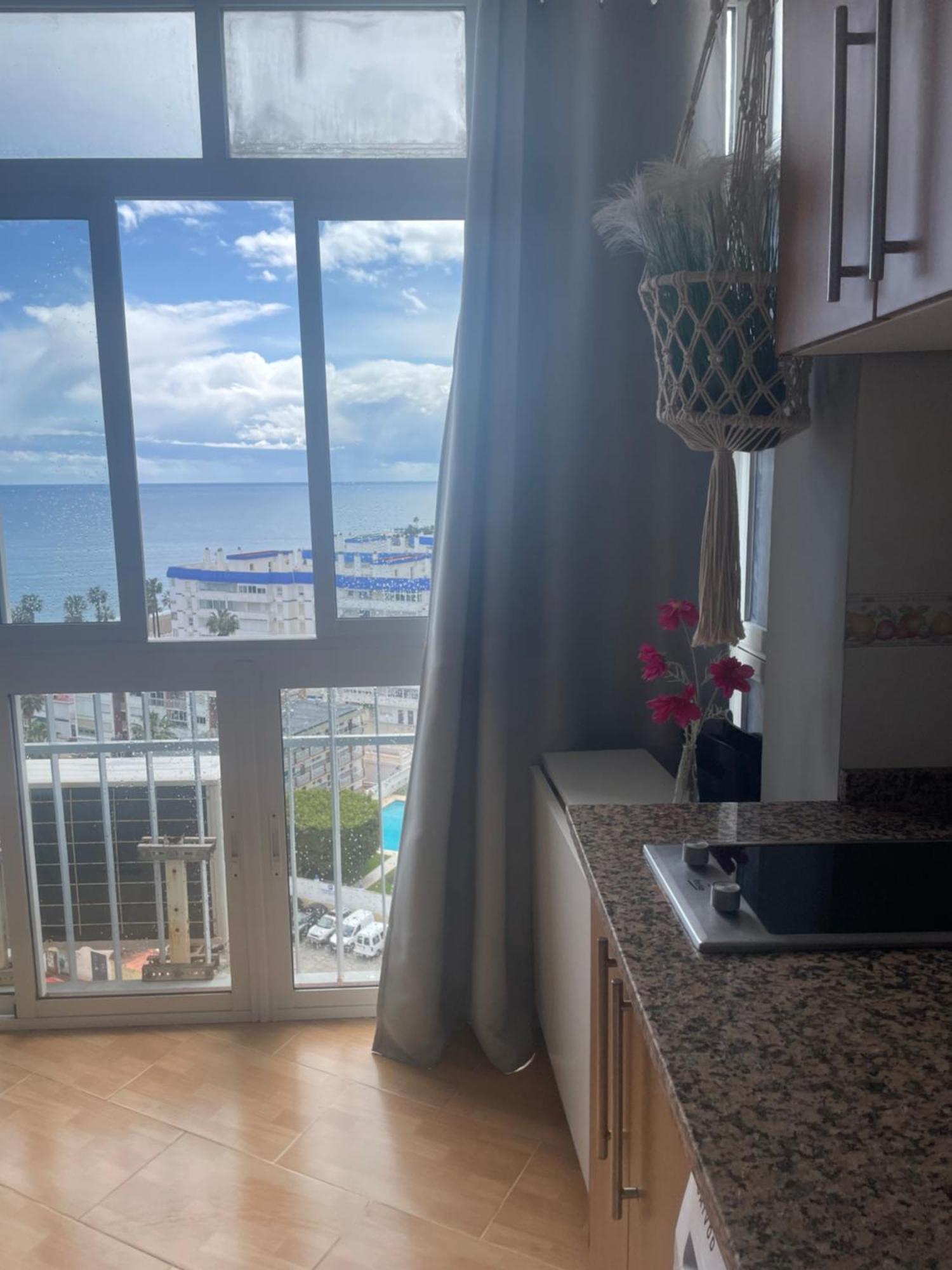 Benalmadena ,Apartamento-Estudio Primera Linea De Playa Экстерьер фото