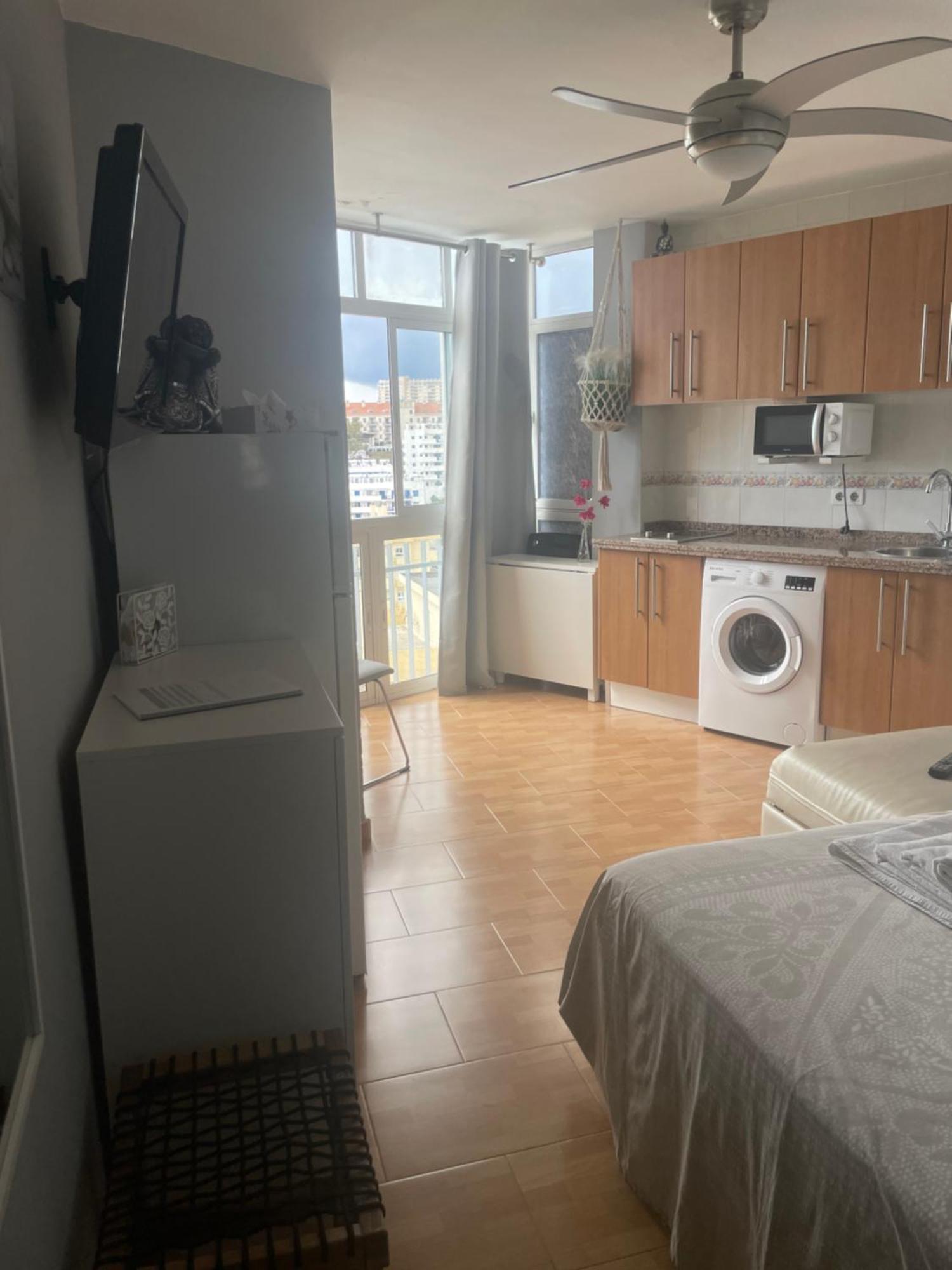 Benalmadena ,Apartamento-Estudio Primera Linea De Playa Экстерьер фото