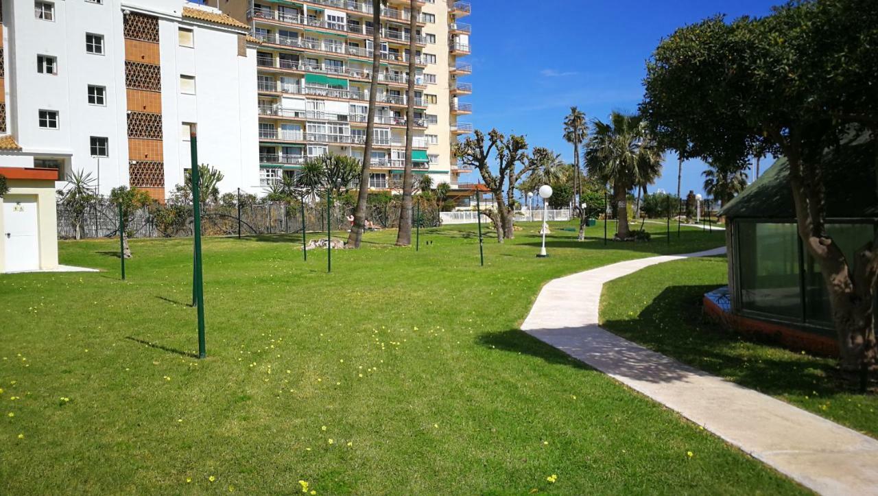Benalmadena ,Apartamento-Estudio Primera Linea De Playa Экстерьер фото